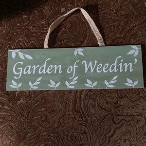 FUNNY GARDEN OF WEEDIN